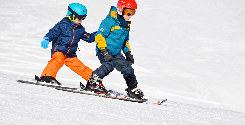 最大10%OFFクーポンスキー子供とスキーへ！スキー板を選ぶ際に必要な情報をお届けします